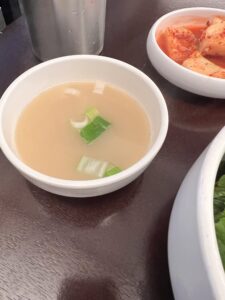 ヤンヤンチッ